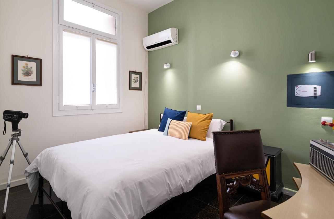 אתונה Spacious & Artistic Retro 2Bd Apt With Sauna מראה חיצוני תמונה